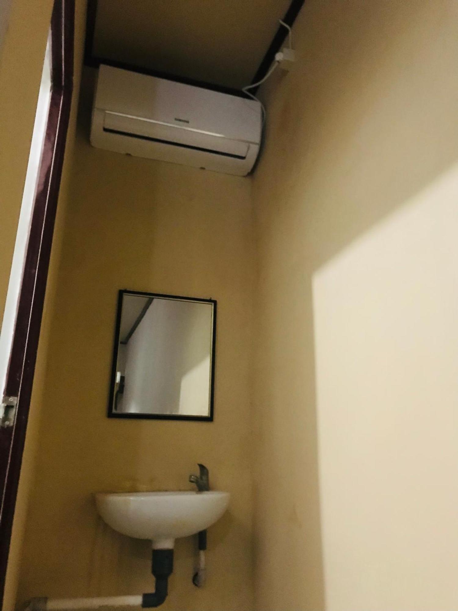 Kampung Homestay Kuta  外观 照片