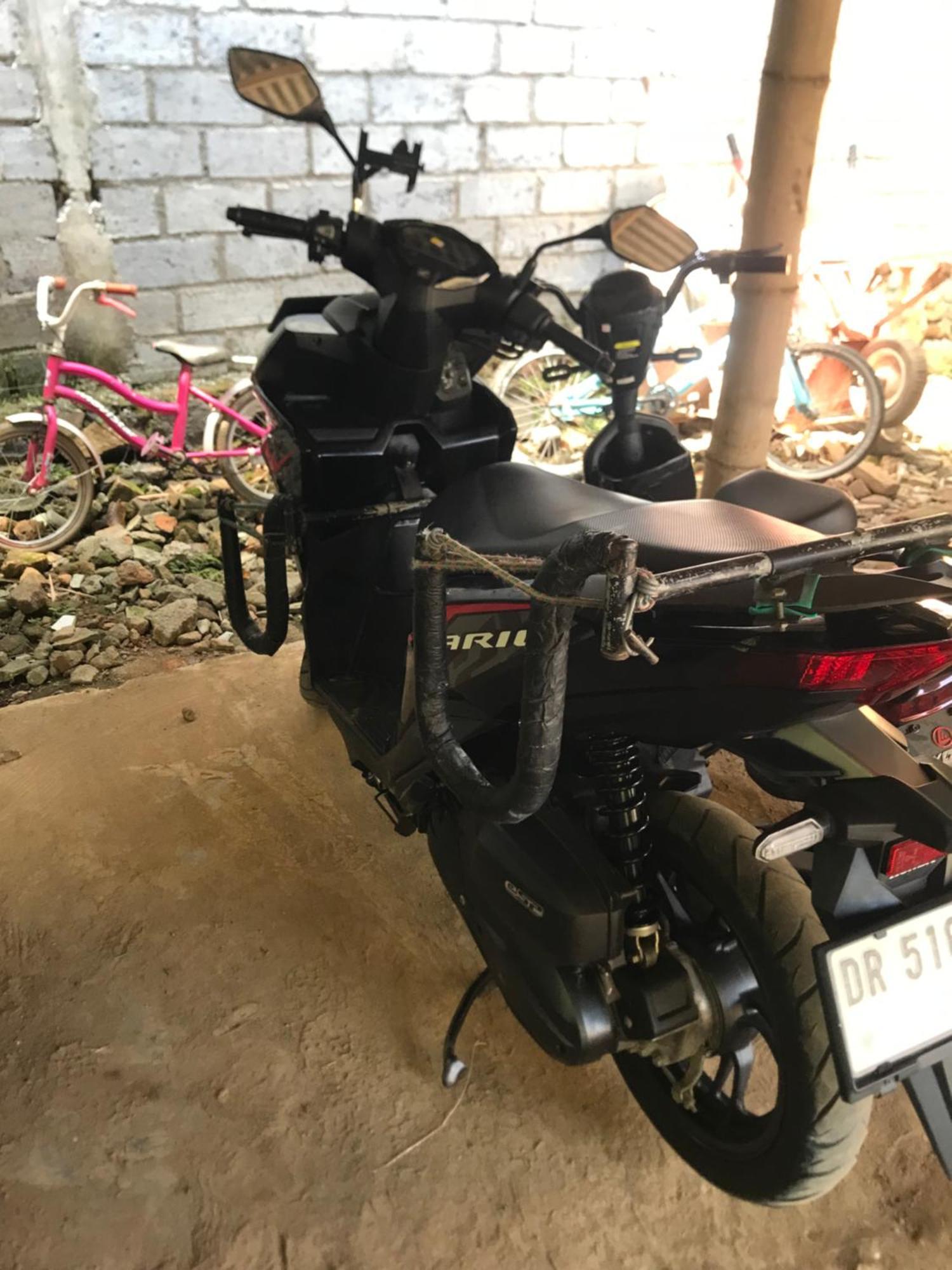 Kampung Homestay Kuta  外观 照片